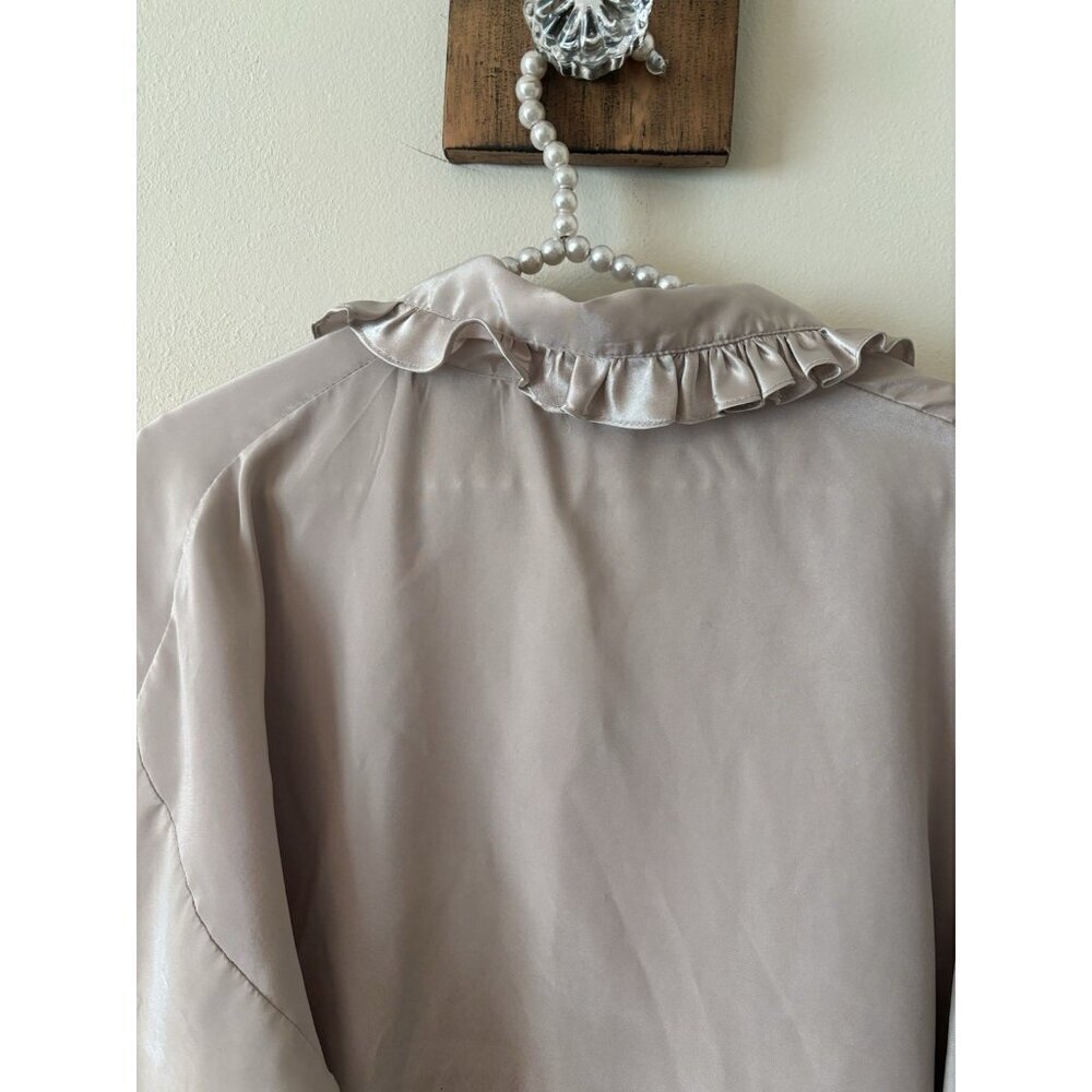Vintage Victorias Secret Size M/L Champagne Sleep Shirt Long Sleeve Ruffles - Picture 4 of 5